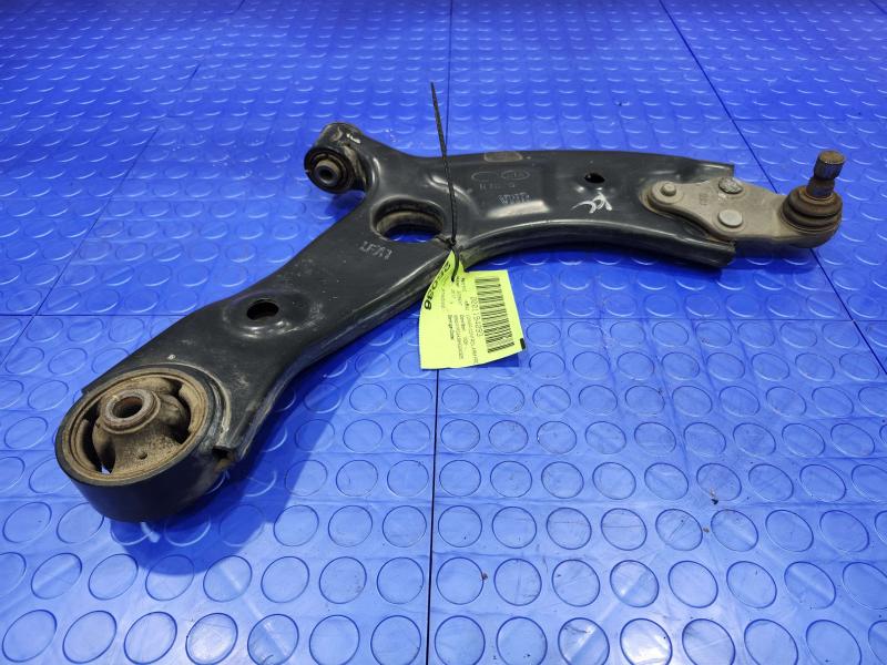 2016-2020 Kia Sorento Front Lower Control Arm Right Passenger Side OEM 54501C6000,RH