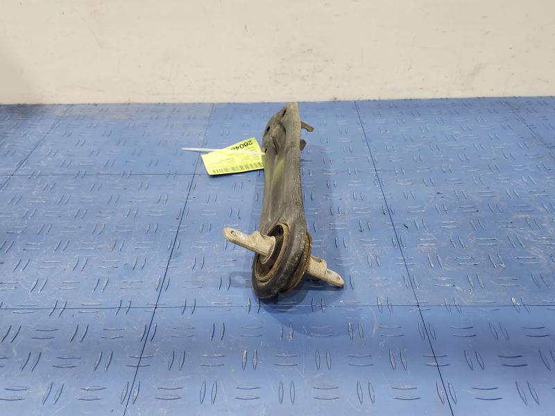 2015 Chrysler 200 Lower Control Arm Rr