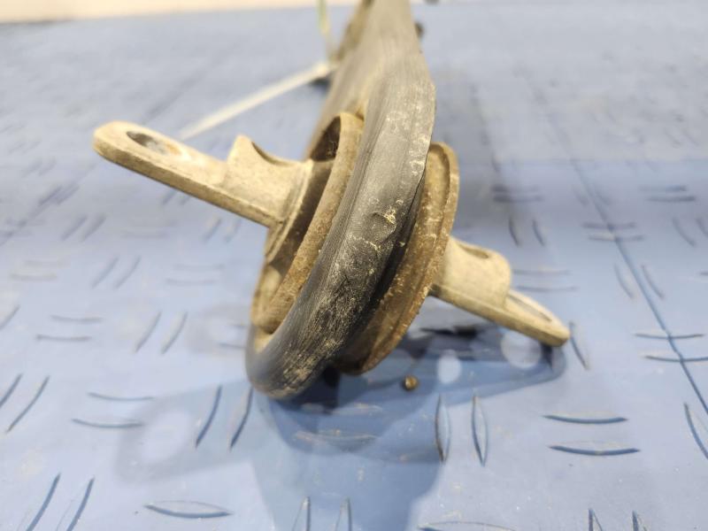 2015 Chrysler 200 Lower Control Arm Rr