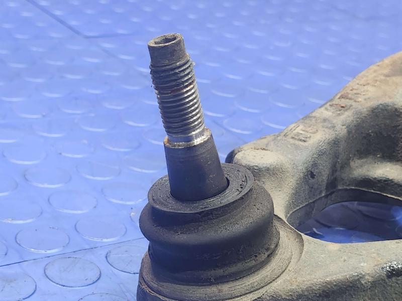 2016 Chevrolet Silverado 1500 Lower Control Arm Front