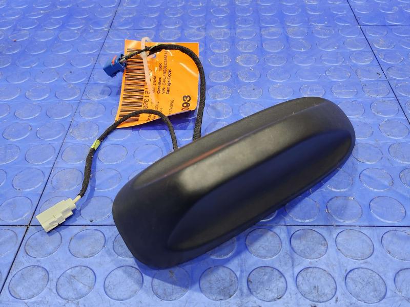 2014 Jeep Grand Cherokee Antenna