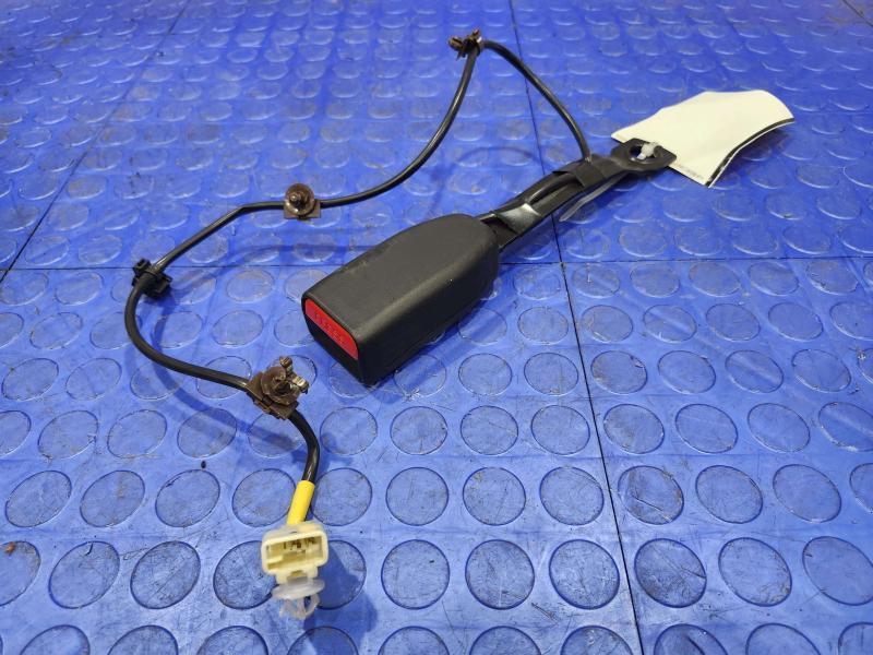 2021 Subaru Crosstrek Front Seat Belt