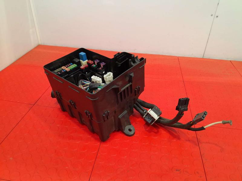 2013-2023 Infiniti QX56 QX80 Engine Fuse Box Relay Junction Block OEM