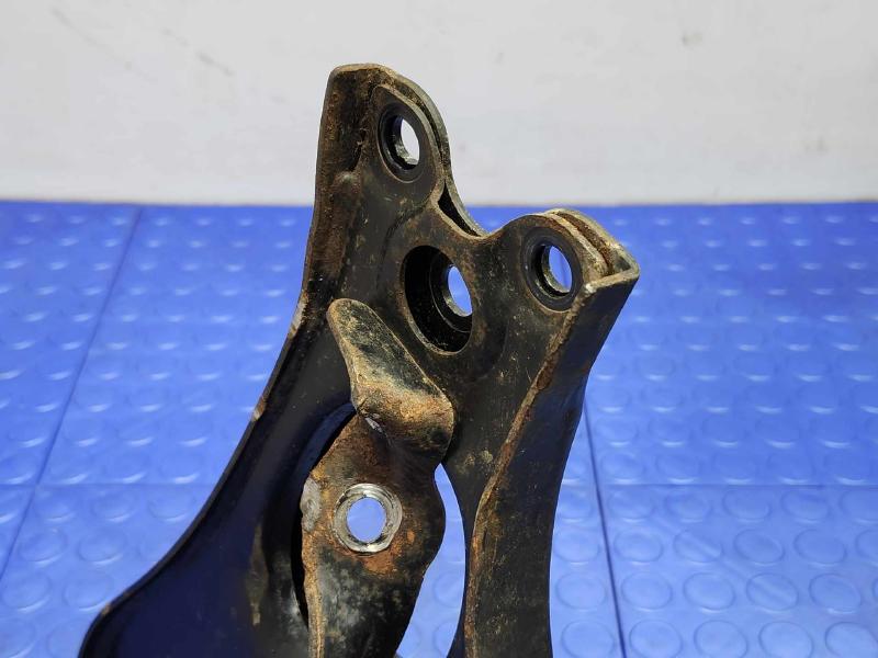 2006 Honda Civic Lower Control Arm Front