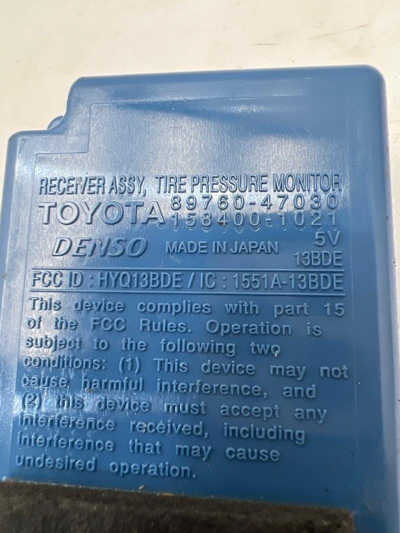 2010 - 2015 Toyota Prius TPMS Tire Pressure Monitor Module OEM 8976947030