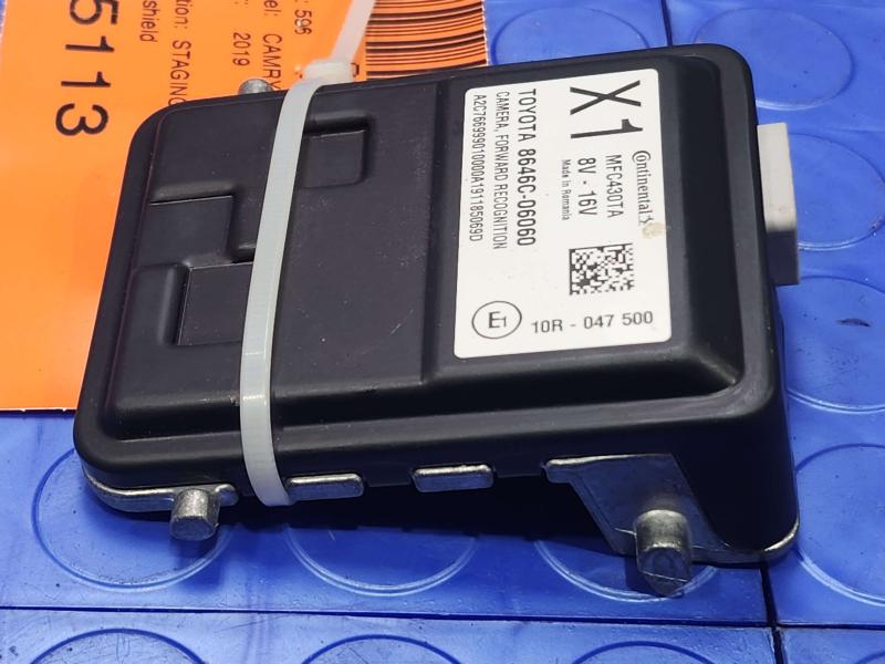 2018-2020 Toyota Camry Windshield Forward Recognition Camera OEM 8646C-06060
