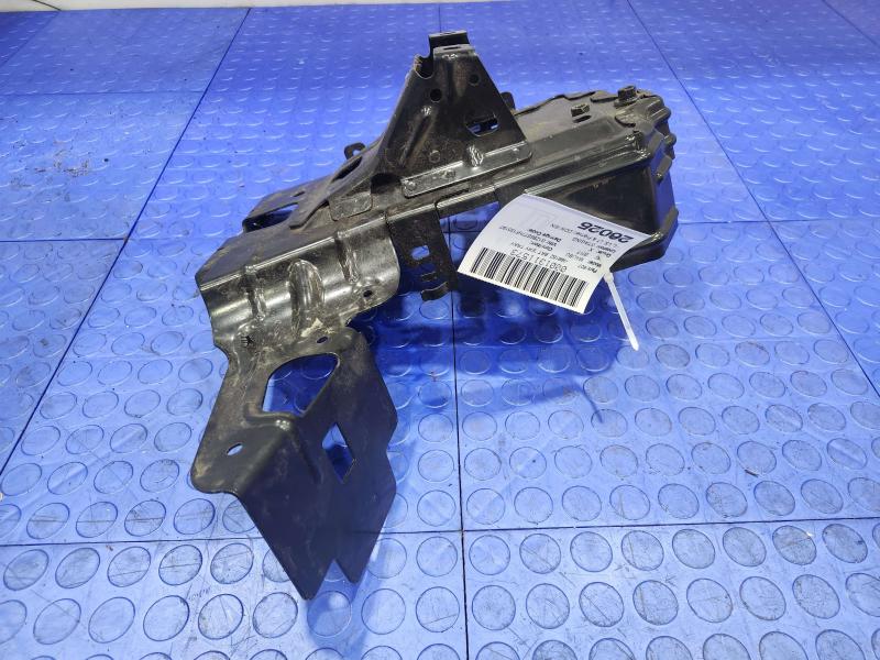 2017 Chevrolet Malibu Battery Tray