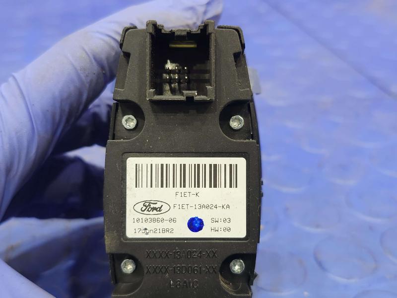 2017 Ford Focus Headlight Switch (Dash Mtd)