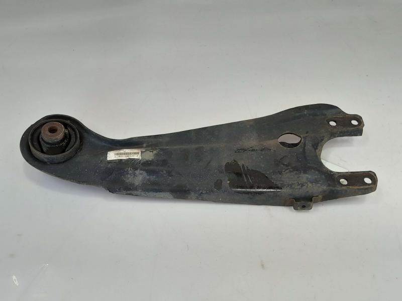 2014 Kia Sedona Lower Control Arm Rr