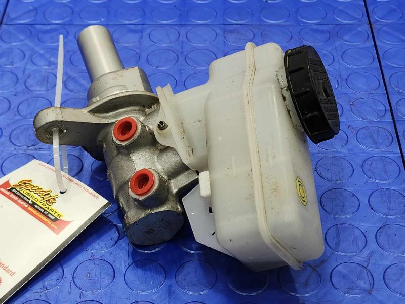 2010 Infiniti EX35 Master Cylinder