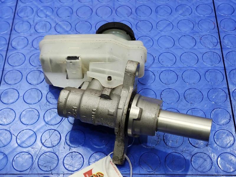 2010 Infiniti EX35 Master Cylinder