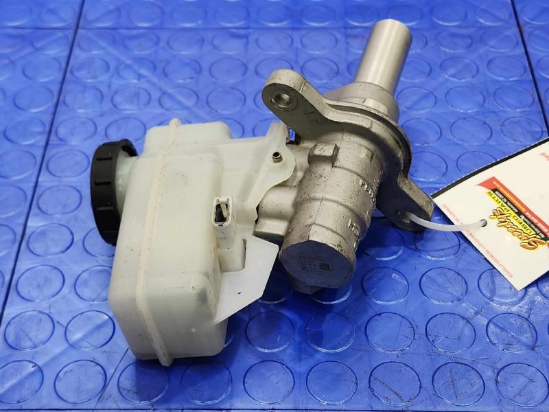2010 Infiniti EX35 Master Cylinder