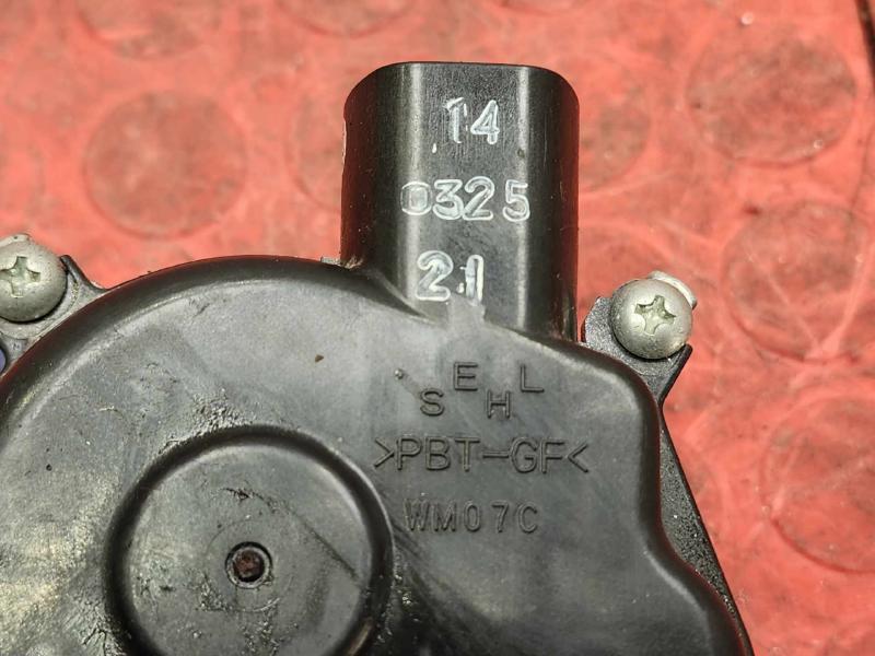 2012-2016 Honda CRV Windshield Wiper Motor - Front Genuine OEM 76505T0AA01