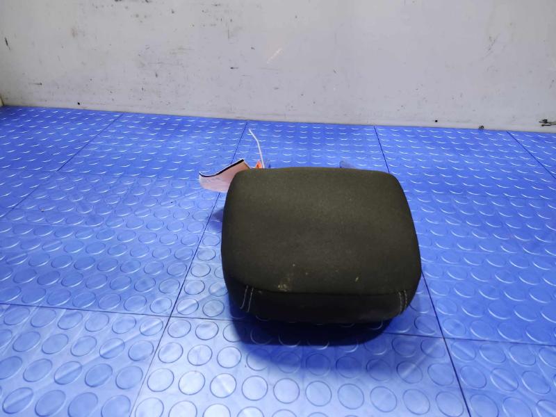 2021 Chrysler Voyager Headrest