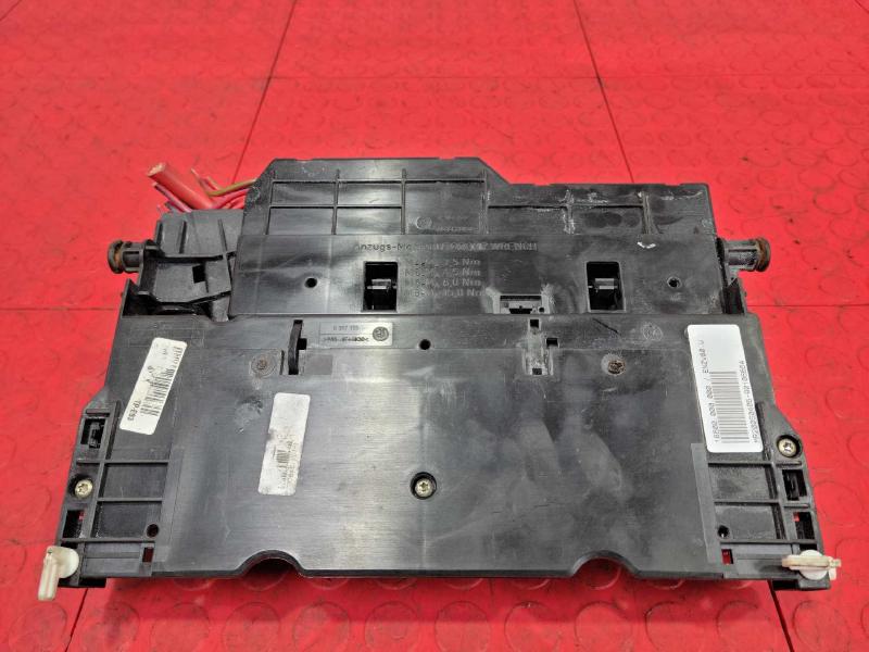2006 BMW X3 E83 Cabin Fuse Box Relay Junction Block Genuine OEM Part