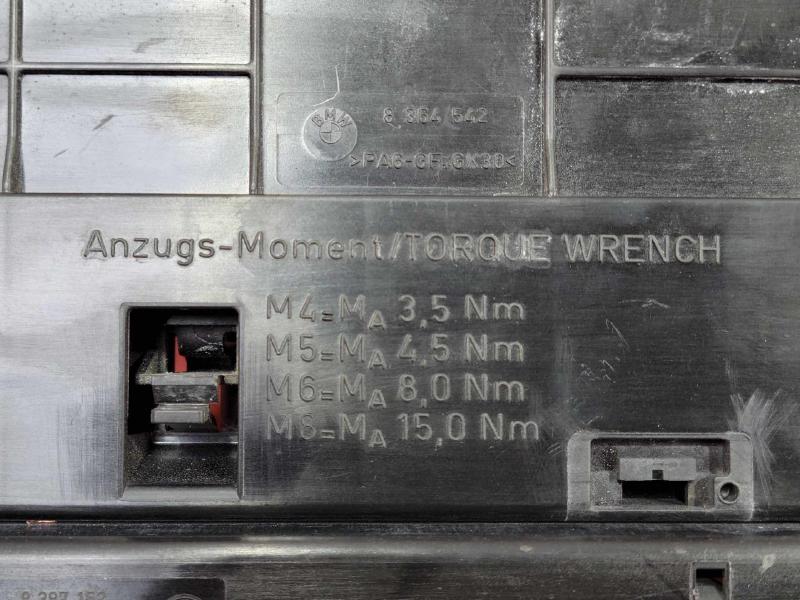 2006 BMW X3 E83 Cabin Fuse Box Relay Junction Block Genuine OEM Part
