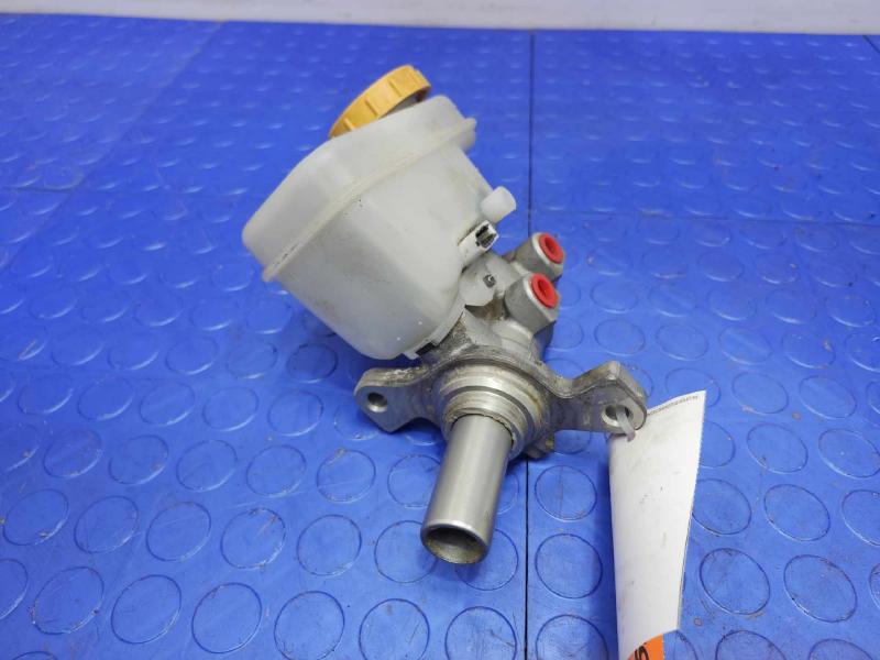 2015-2017 Subaru Outback Legacy 2.5L CVT Brake Master Cylinder Assembly OEM 26449FJ010