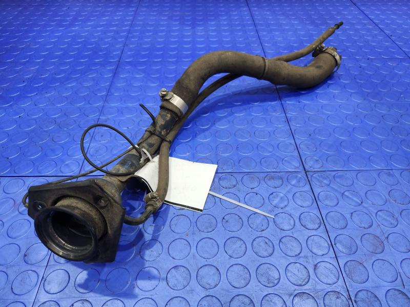 2014 Chevrolet Silverado 1500 Fuel Filler Neck