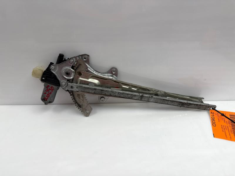 2013 Nissan Murano Side/Rear/Cargo Regulator