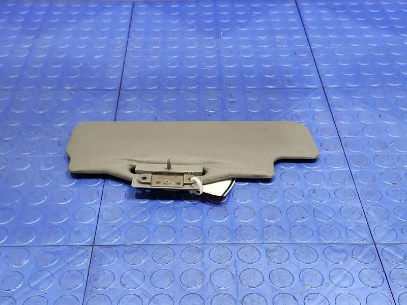 2003 Toyota 4Runner Sun Visor
