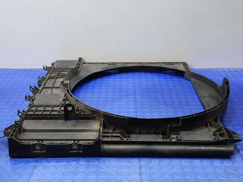 2011 Infiniti QX56 Fan Shroud