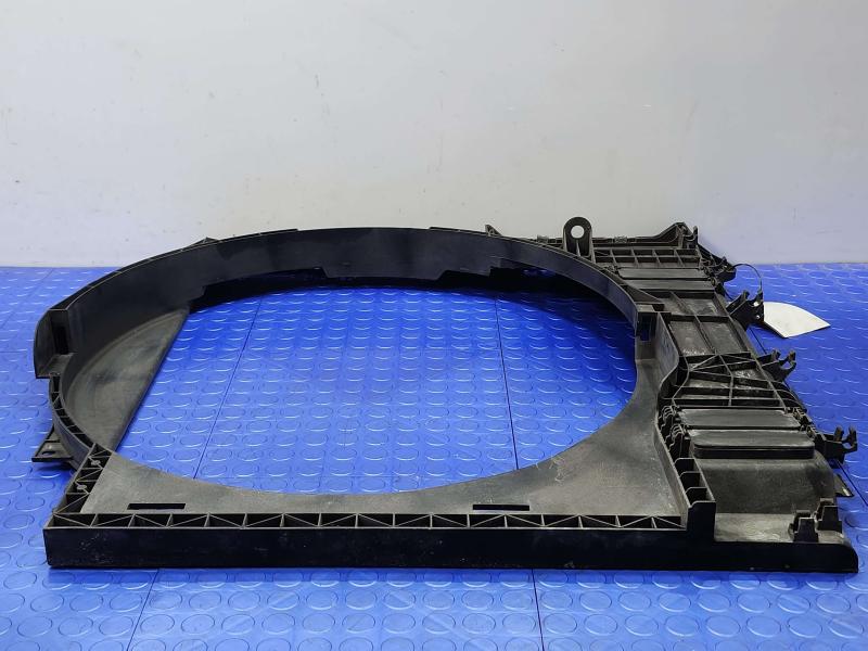 2011 Infiniti QX56 Fan Shroud