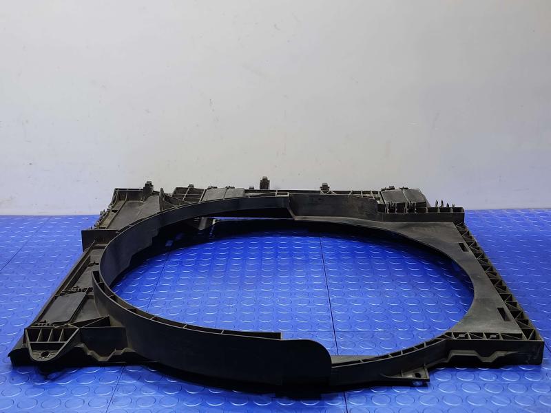 2011 Infiniti QX56 Fan Shroud