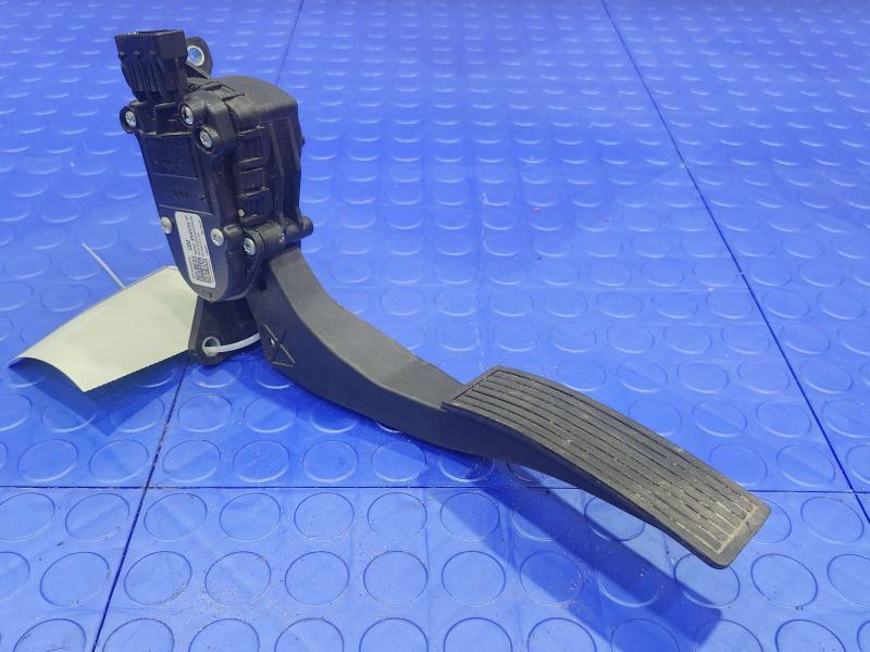 2019 Chevrolet Express 2500 Pedal Assembly