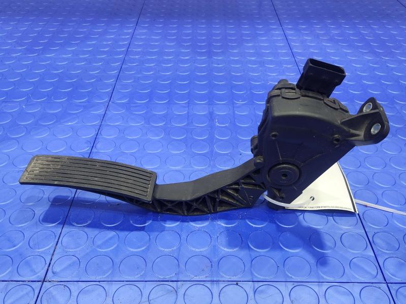 2019 Chevrolet Express 2500 Pedal Assembly