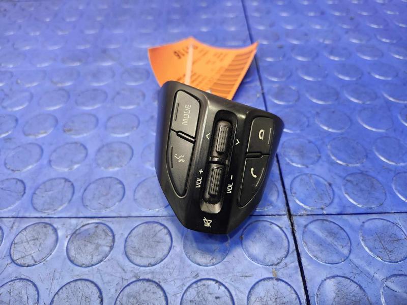 2018-2020 Kia Rio Steering Wheel Media Bluetooth Switch OEM 96710H8030