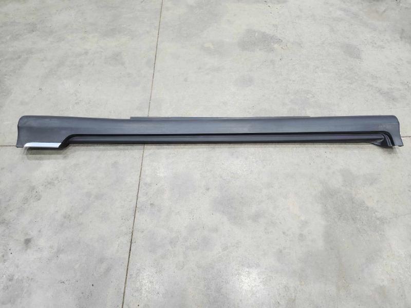2010 Infiniti EX35 Rocker Moulding