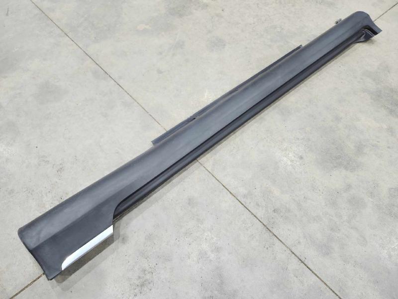 2010 Infiniti EX35 Rocker Moulding