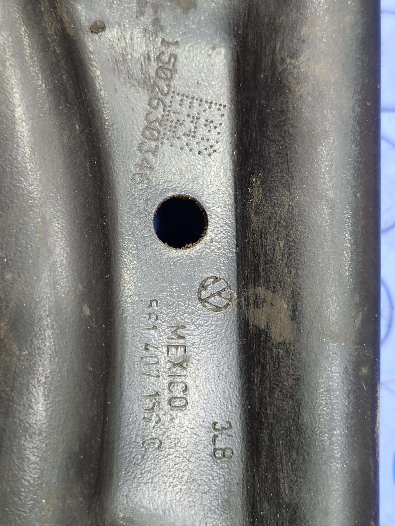 2015 Volkswagen Beetle Lower Control Arm Front