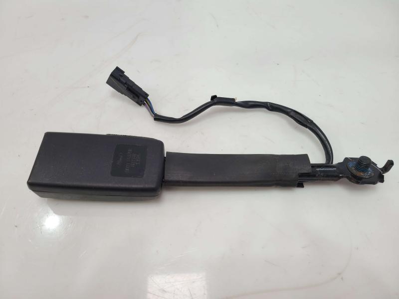 2013 Ford Fusion Front Seat Belt