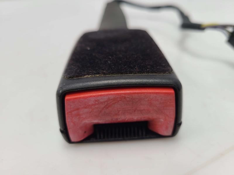 2013 Ford Fusion Front Seat Belt