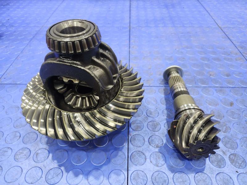 2014 Jeep Grand Cherokee Ring Gear & Pinion
