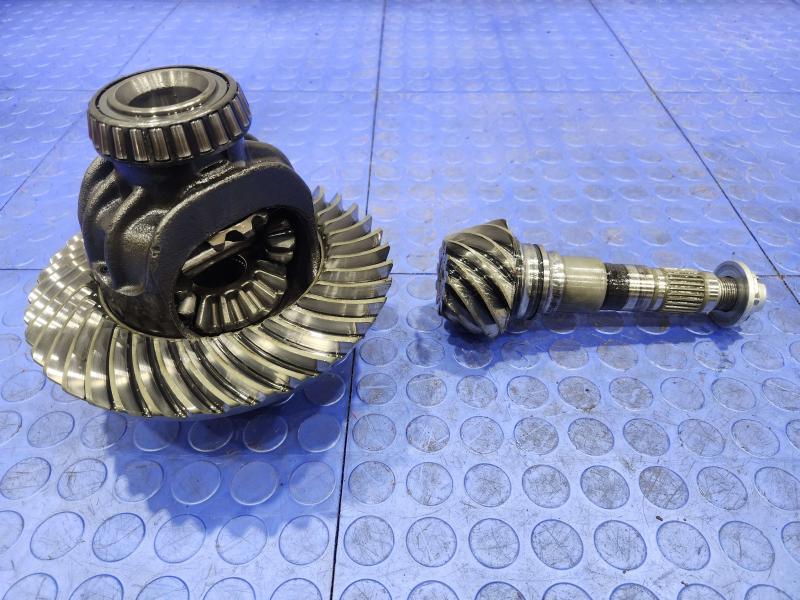 2014 Jeep Grand Cherokee Ring Gear & Pinion
