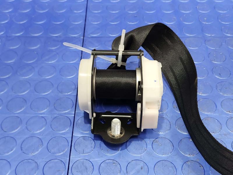 2011 Mazda CX-9 Rear Seat Belt