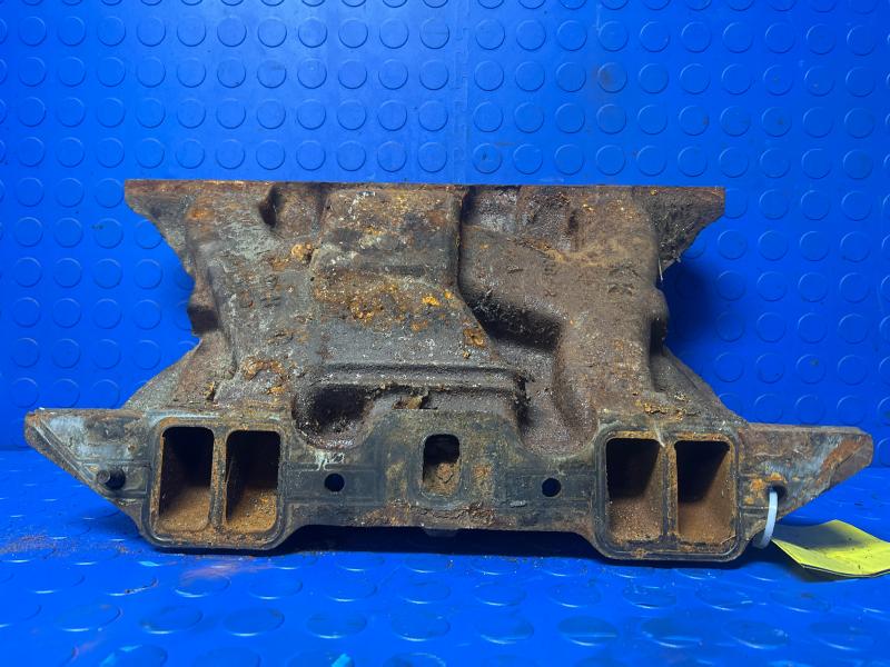 1977 Dodge D300 Intake Manifold