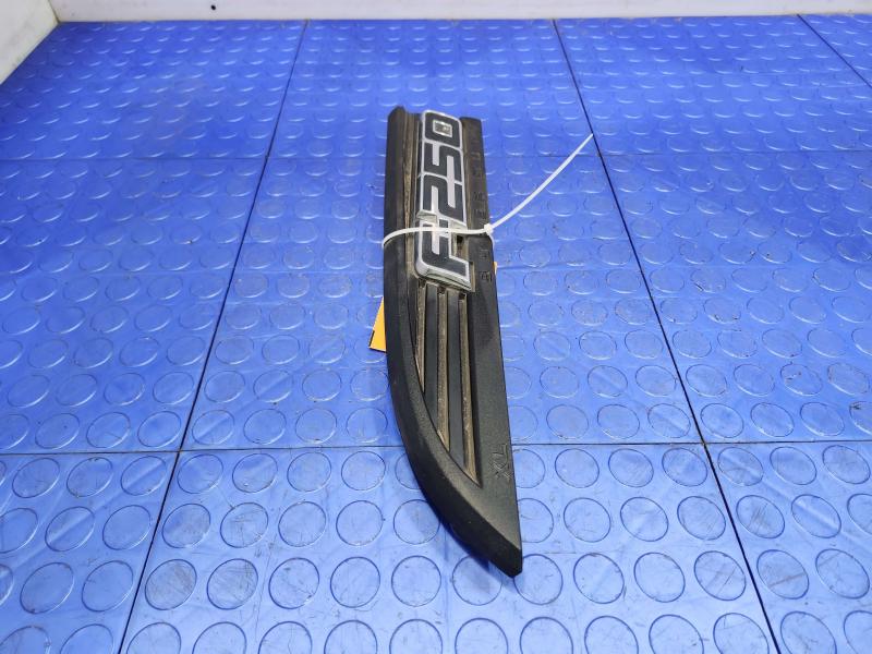 2012 Ford F-250 Super Duty Fender Moulding