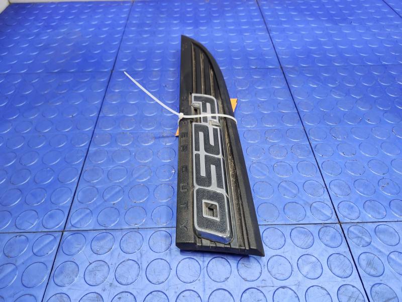 2012 Ford F-250 Super Duty Fender Moulding
