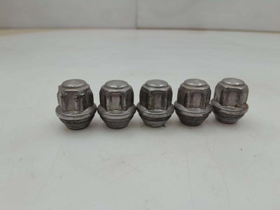 2017 Ford Focus Lug Nuts