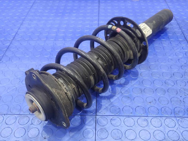 2013 Volkswagen Jetta Strut Assembly