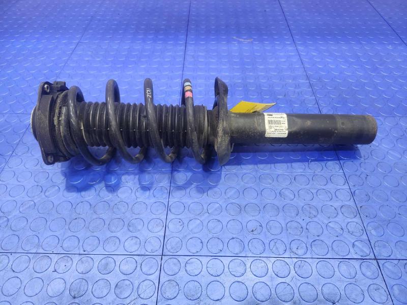 2013 Volkswagen Jetta Strut Assembly