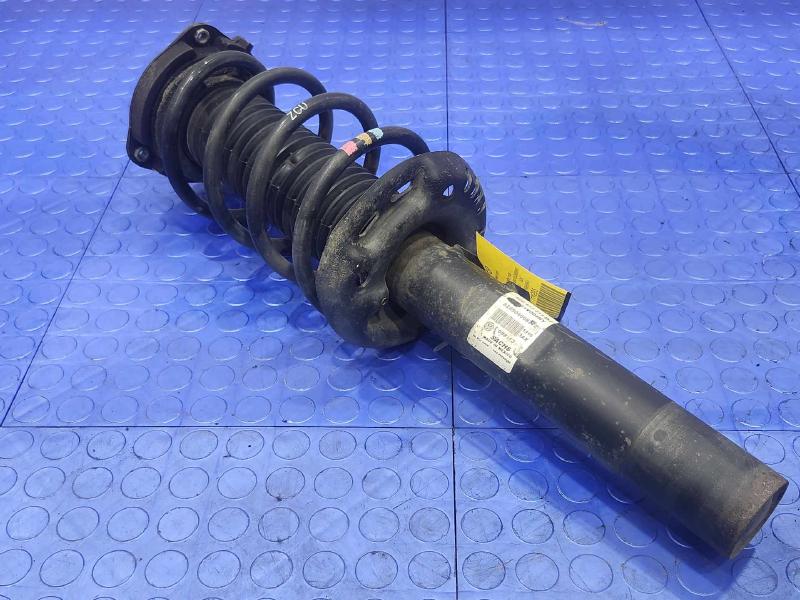 2013 Volkswagen Jetta Strut Assembly