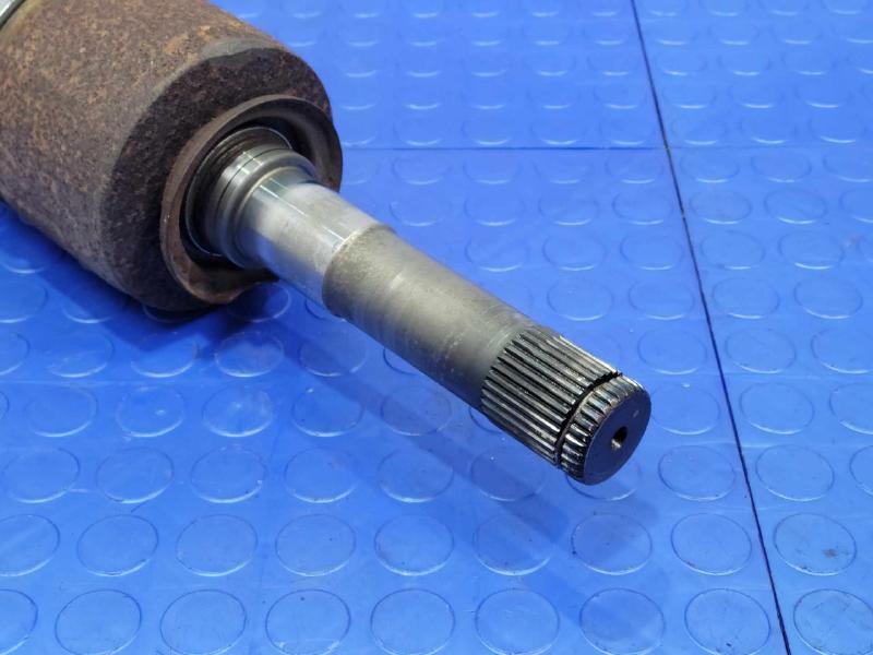 2010 Land Rover Range Rov Axle Shaft