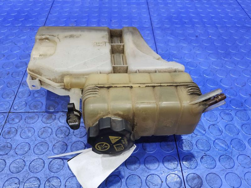 2016 Cadillac ATS Coolant Recovery Bottle