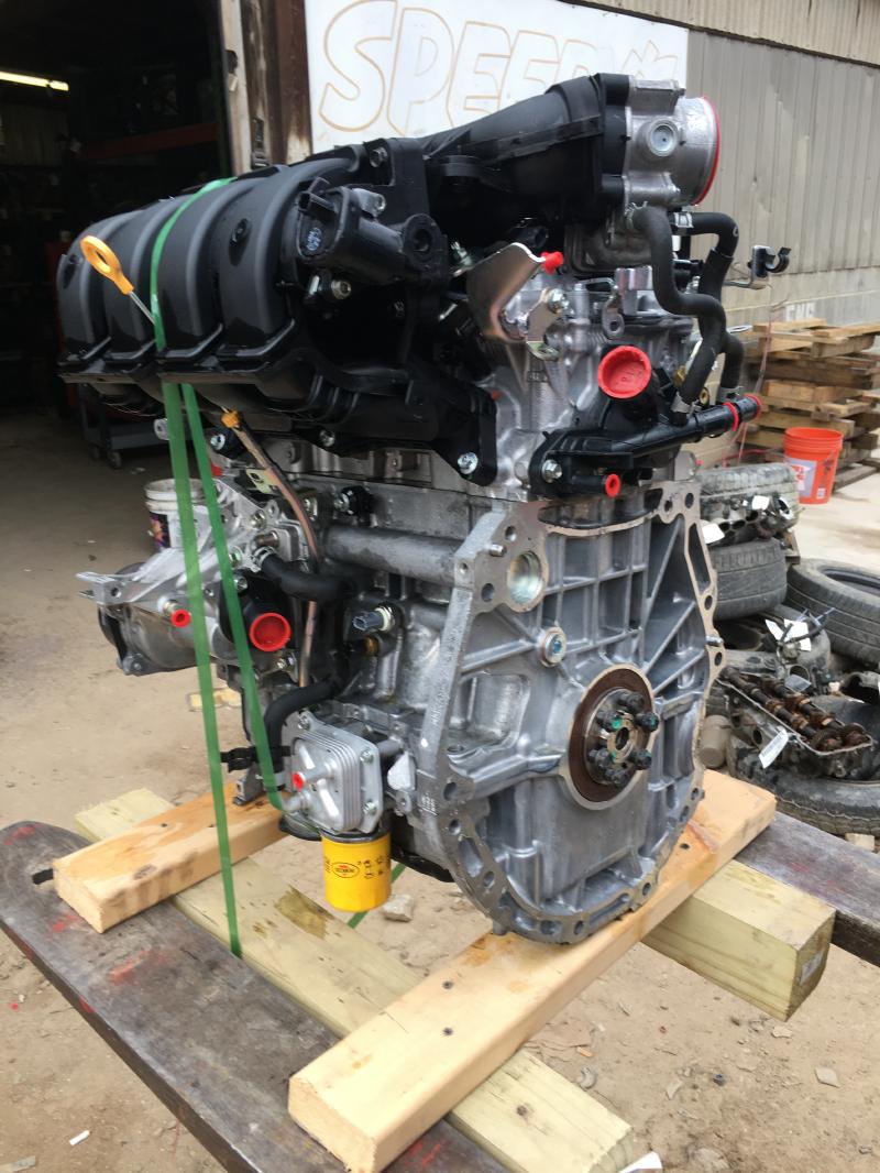 2015 Nissan Sentra Engine Assembly/Motor