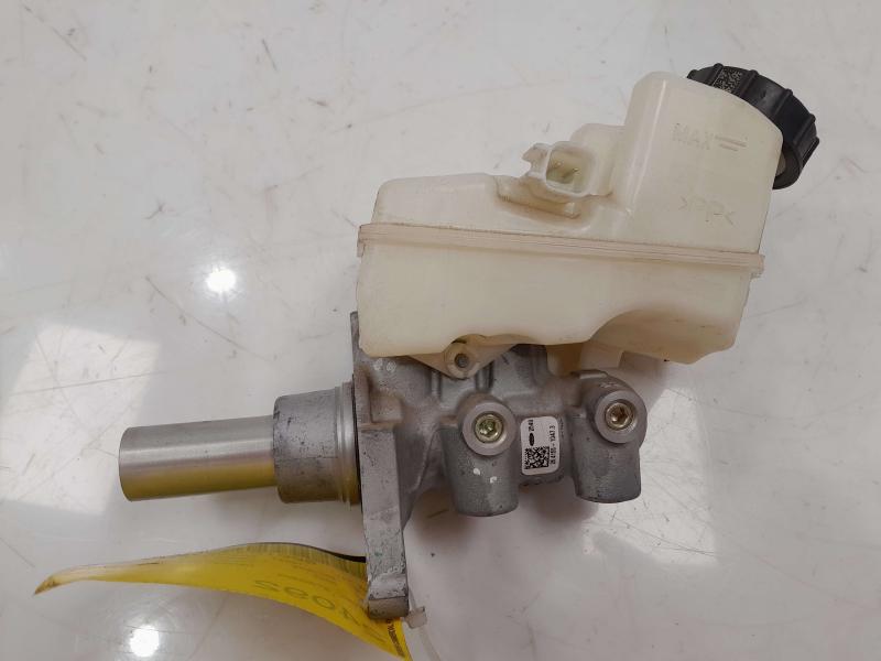 2020 - 2022 Ford Escape Brake Master Cylinder Assembly OEM KTJX612004ANC