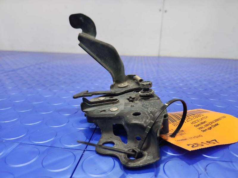 2011-2017 Infiniti QX56 QX80 Hood Lock Latch Assembly Genuine OEM 656011LA0A